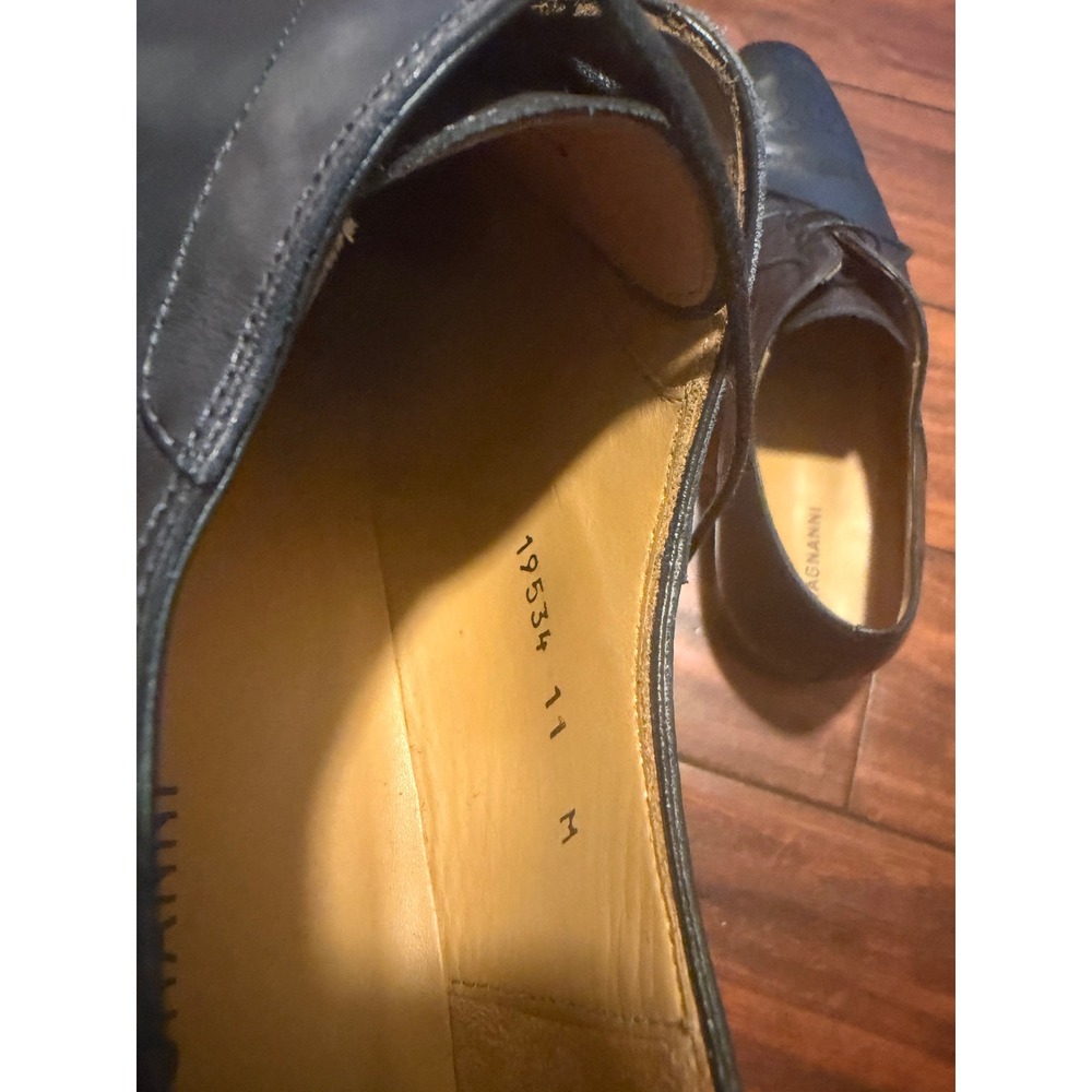 Magnanni Mens Navy Blue Leather Medallion Toe Derby Dress Shoes Size 11 M - Picture 13 of 16